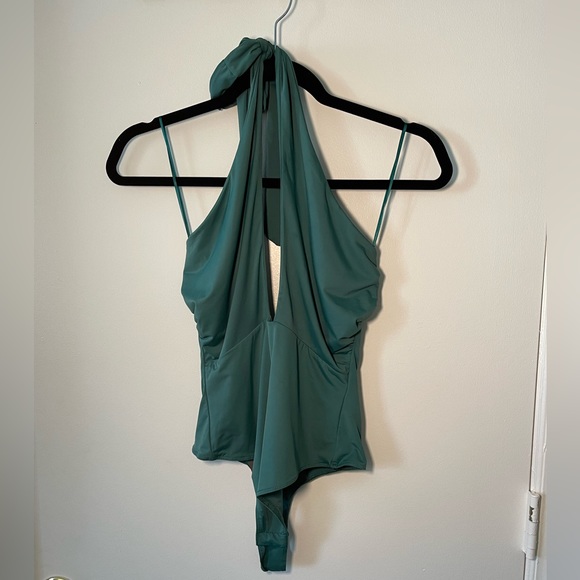 NWT Le Lis Emerald Green Bodysuit - Picture 2 of 7